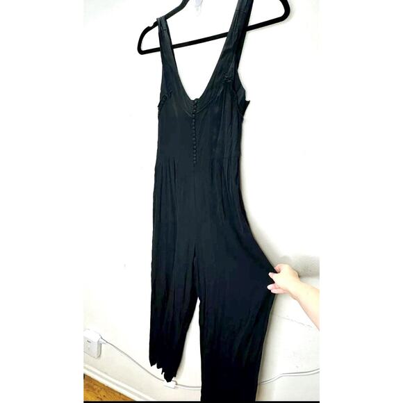 Taylor & Sage Black Semi-Sheer V Neck Button & Loop Front Wide Leg Jumpsuit S - Picture 2 of 16